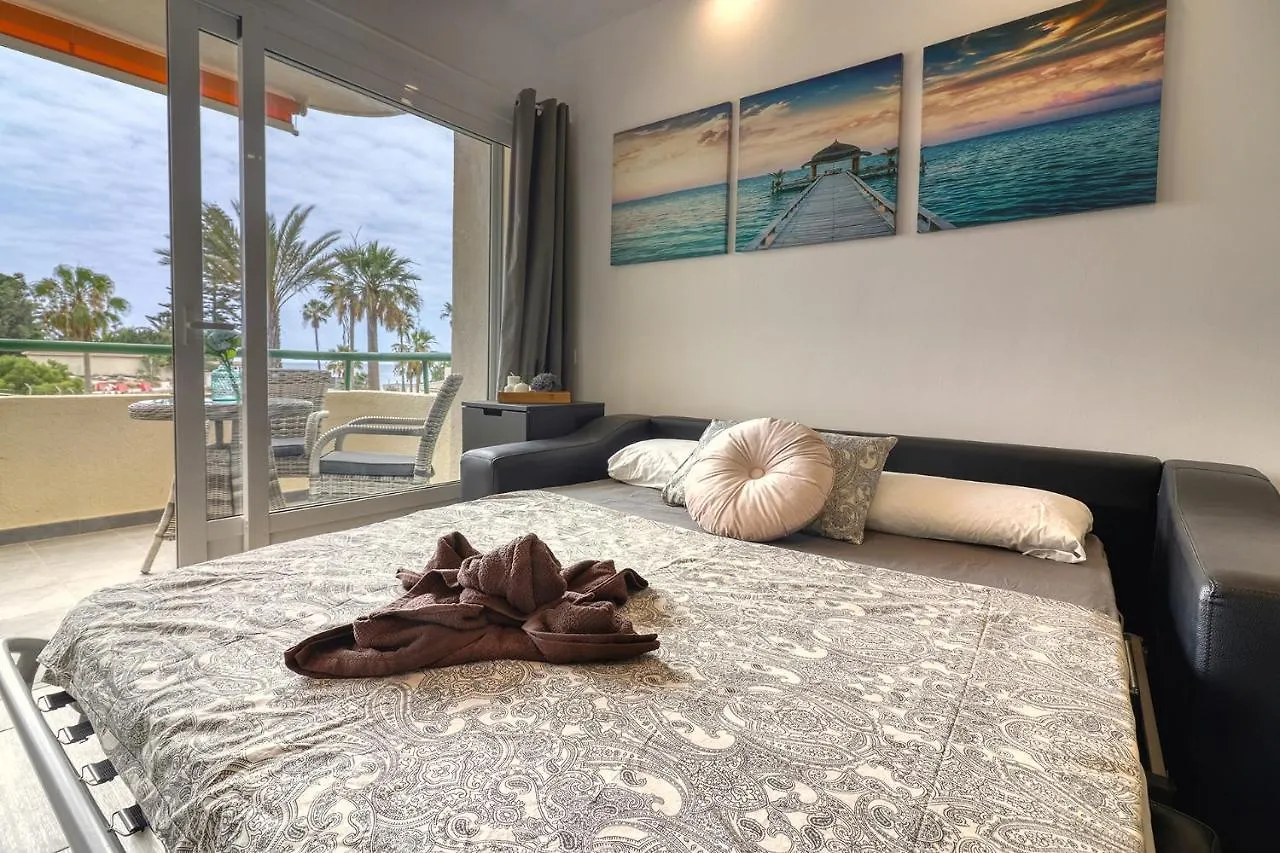 Modern Apartment With An Addictive Terrace View Los Cristianos  Spanien